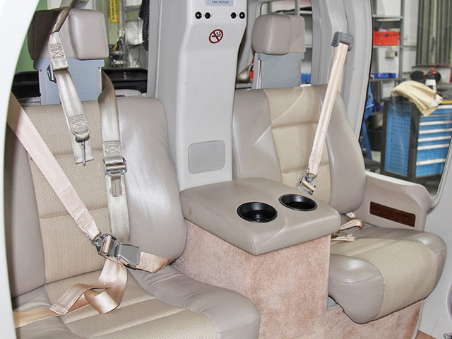 1988 Bell 407 S/N 53233 - Interior View #3